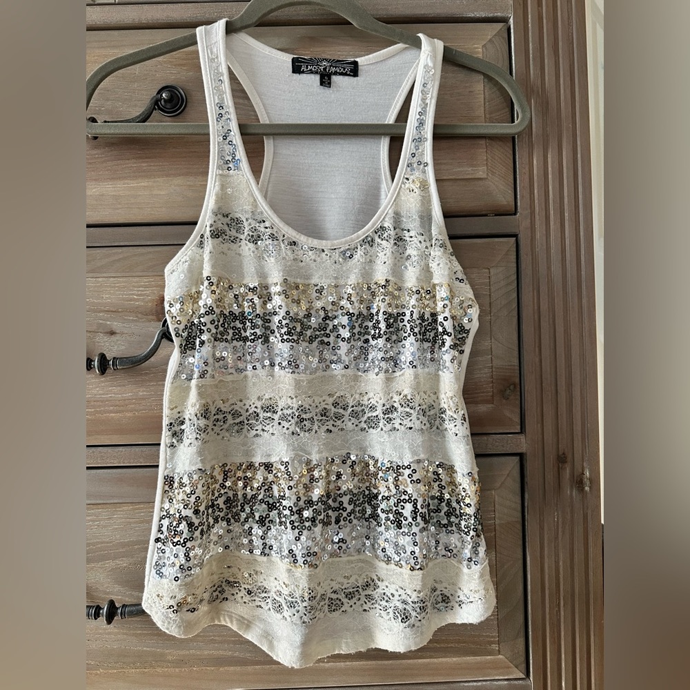 Women’s Almost Famous Sequin Tank Top SM Small